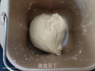 东菱里包机之提子吐司里包的做法步调：10