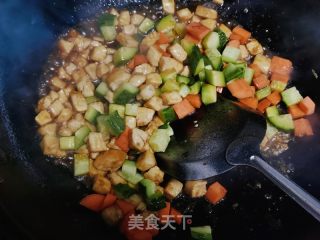 宫保鸡丁的做法步调：5