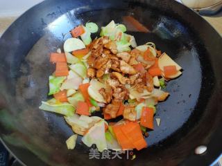 冬笋女菜炒肉片的做法步调：5
