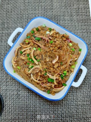肉沫干鱿鱼炒粉丝的做法步调：12