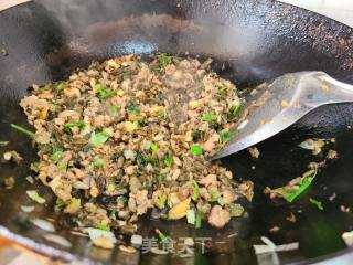 干豆角肉沫捞里的做法步调：10