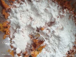 简朴易做的白薯球的做法步调：5