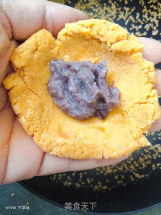 简朴易做的白薯球的做法步调：8