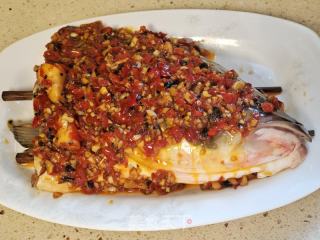 剁椒鱼头的做法步调：12