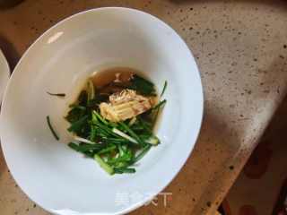 剁椒鱼头的做法步调：2