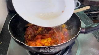 番茄炒鸡蛋牛肉的做法步调：10