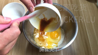 黄油布列僧塔酥饼，好像一抹阳光，披发着诱人的喷鼻气鼓鼓。的做法步调：6