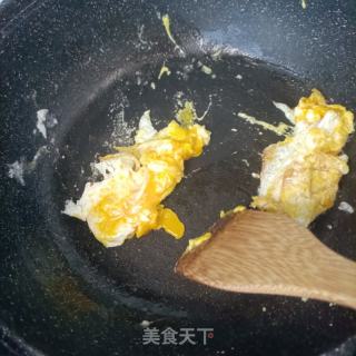 木耳西兰花炒蛋的做法步调：6