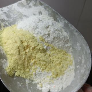 玉米里煎带鱼的做法步调：6