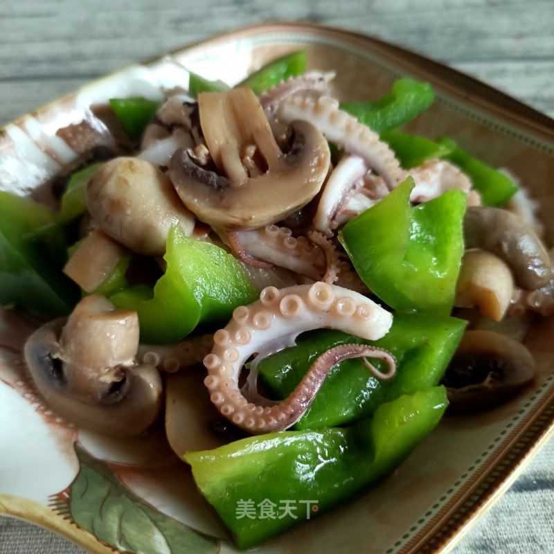 心蘑圆椒炒八爪鱼的做法