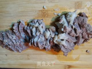 牛肉萝卜汤的做法步调：6