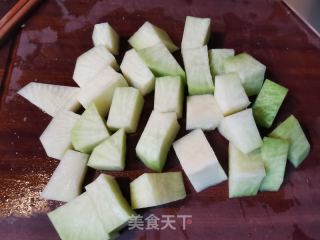 牛肉萝卜汤的做法步调：3