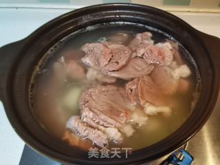 牛肉萝卜汤的做法步调：7
