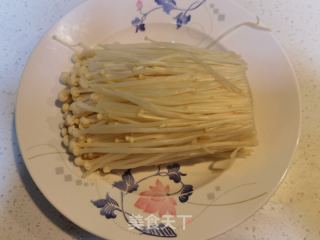 扇贝肉拌贡菜金针菇的做法步调：5