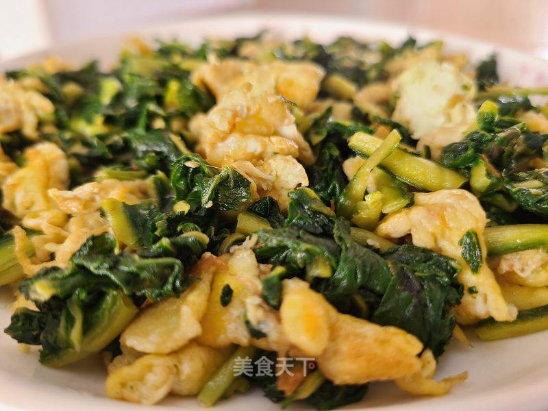 天黄叶炒鸡蛋的做法