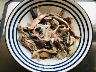 里肺羊纯的做法步调：1
