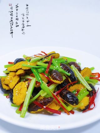 干煸蚕蛹的做法步调：1