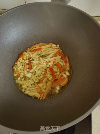 笋子炒牛肉的做法步调：4