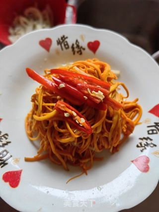 小米辣拌虫草花的做法步调：7