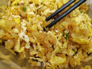 酸菜鸡蛋馅火饺的做法步调：3