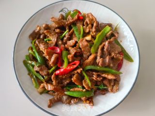 辣炒牛柳的做法步调：8
