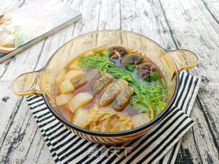 鳕鱼萝卜利剑菜火锅的做法步调：14