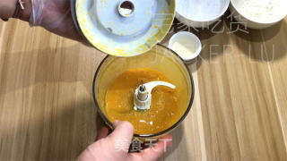 北瓜马推糕，废品光彩金黄、苦涩适口、Q弹有嚼劲。的做法步调：3