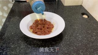 番茄鸡蛋牛肉锅的做法步调：4