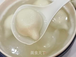 汤圆如许做没有开裂没有粘牙，硬糯陈喷鼻的做法步调：10