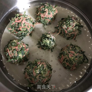 菠菜白萝卜菜团的做法步调：6