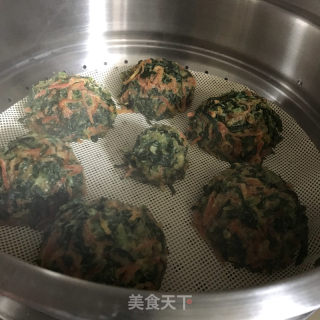 菠菜白萝卜菜团的做法步调：8