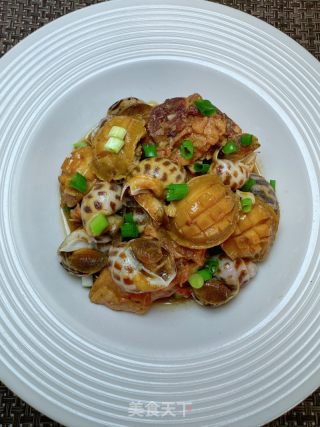 花螺鲍鱼鸡煲的做法步调：15