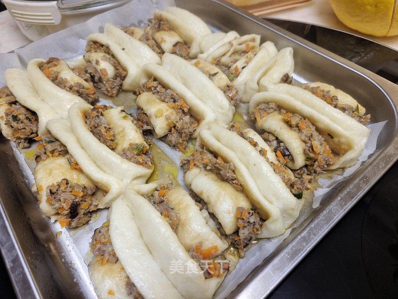 淮山里粉肉花卷的做法