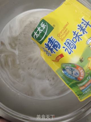 能够少工夫寄存没有少毛的青椒酱的做法步调：6