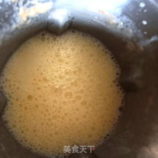 枇杷蜜果冻橙奶昔的做法步调：8