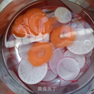 圆椒拌笔管鱼的做法步调：3
