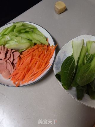 炒米粉的做法步调：2