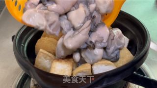 豆腐死蚝煲的做法步调：8